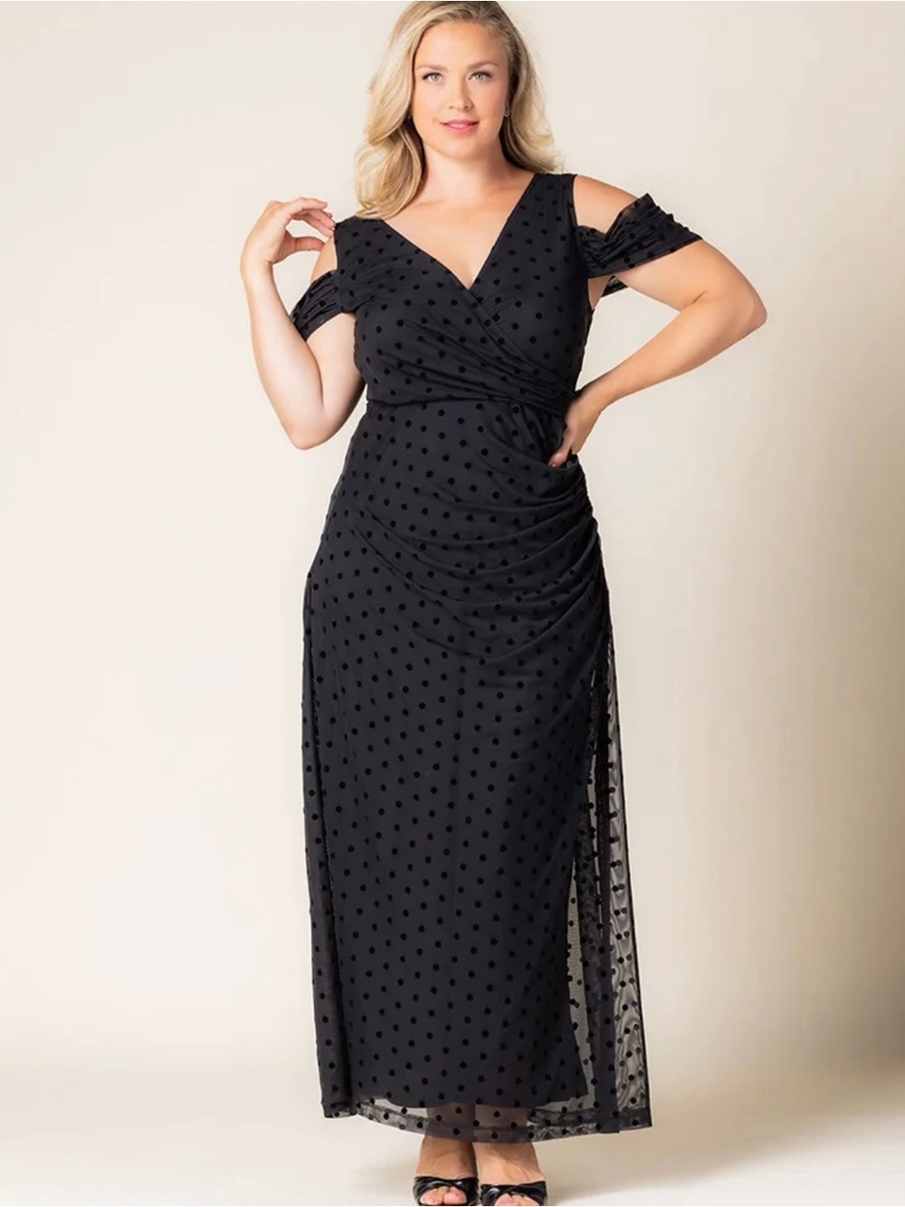 Kiyonna Black Seraphine Mesh Gown Woman’s Plus Size Dress 2X (18-20)